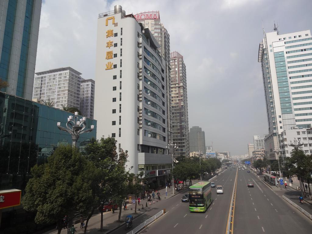 City Star Ji Feng Branch Kunming Exterior foto