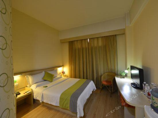 City Star Ji Feng Branch Kunming Exterior foto
